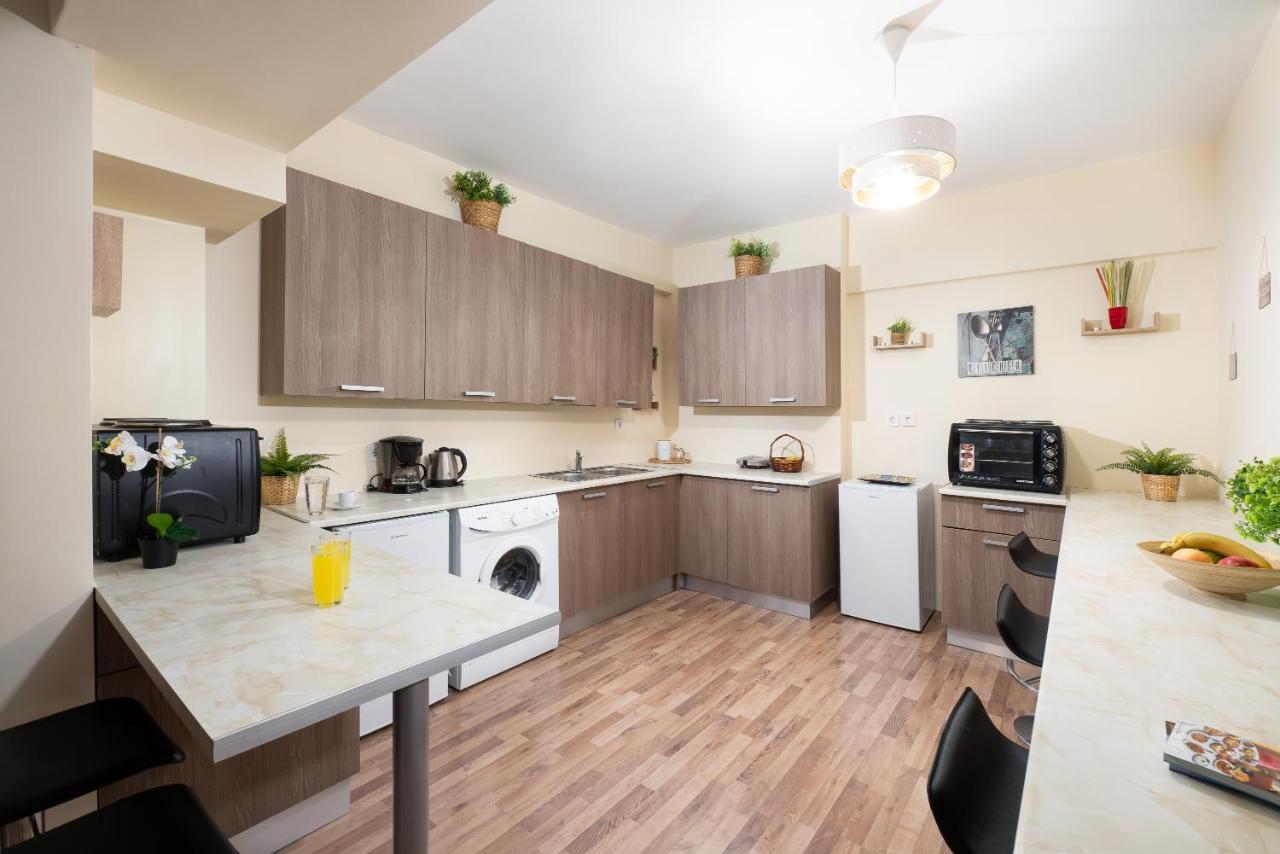 Enattica Syntagma Living Apartment Athena Bagian luar foto