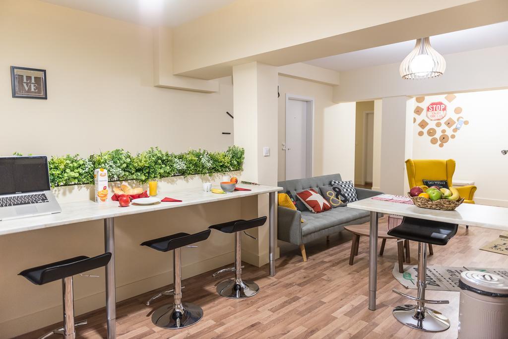 Enattica Syntagma Living Apartment Athena Bagian luar foto